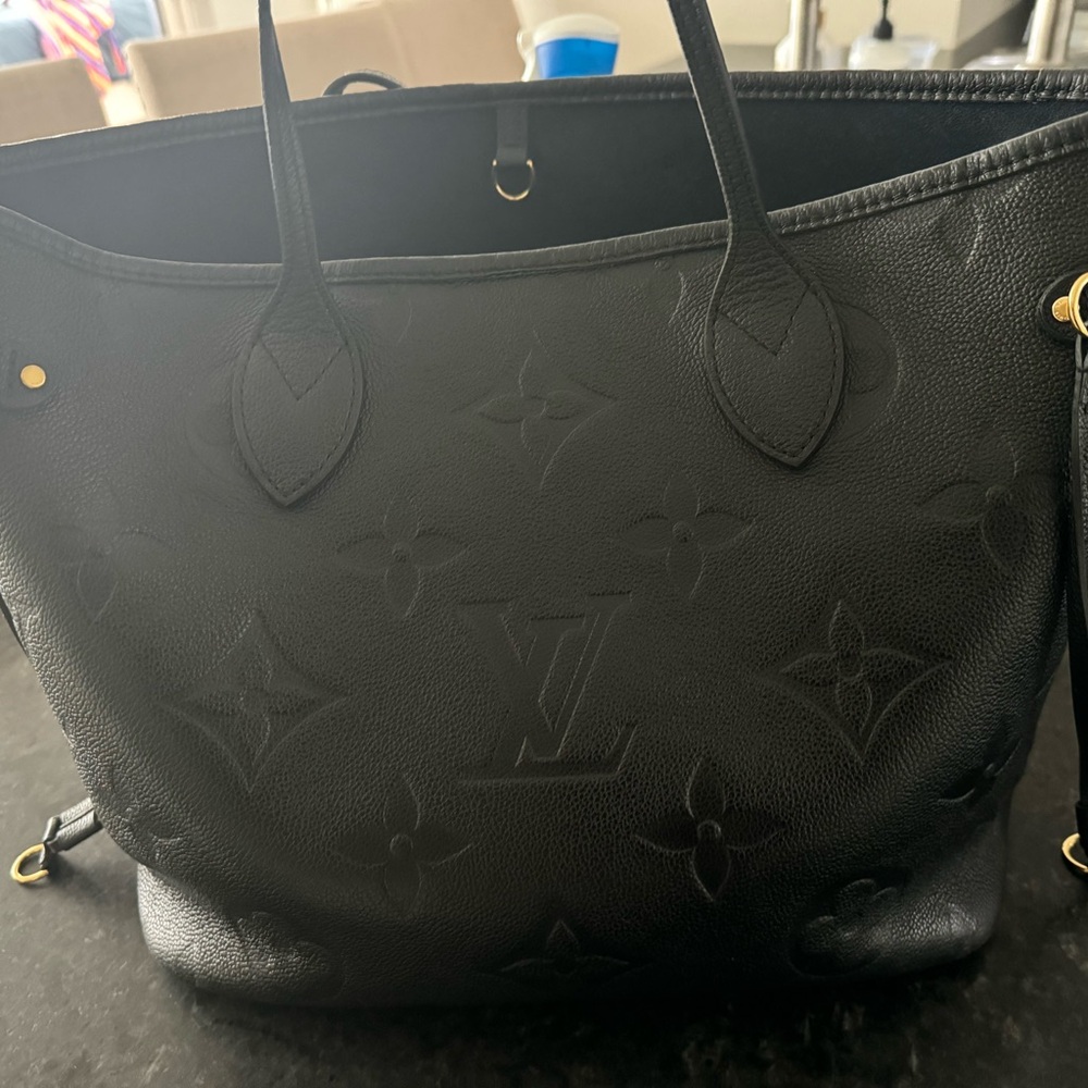 Louis Vuitton Black Leather Neverfull Tote